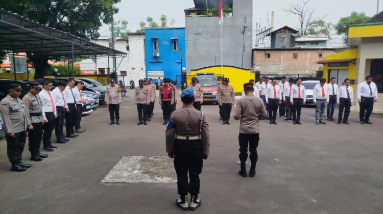 Apel Pagi Jam Pimpinan, Polsek Johar Baru Tekankan Kesiapsiagaan dan Kedisiplinan Personel