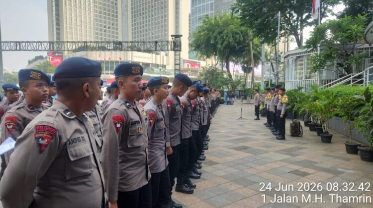 186 Personel Gabungan Siaga Antisipasi Unras di Bundaran HI Menteng
