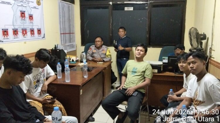 Fair Play, Bhabinkamtibmas Beri Motivasi Peserta Turnamen Mini Soccer HUT Bhayangkara ke-80