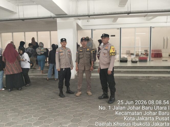 
					Ratusan Warga Antusias Ikuti Sterilisasi Kucing Gratis, Polisi Kawal Kegiatan di GOR Johar Baru
