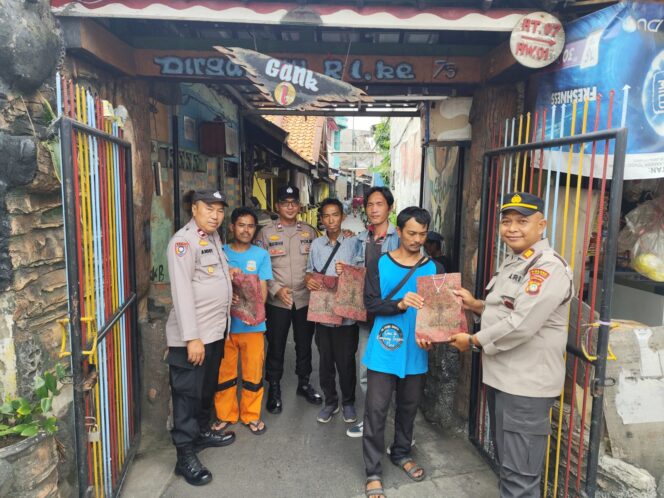 
					Jaga Jakarta Dimulai dari Lingkungan, Polisi dan Warga Kampung Rawa Bersatu Lawan Tawuran dan Kejahatan Jalanan