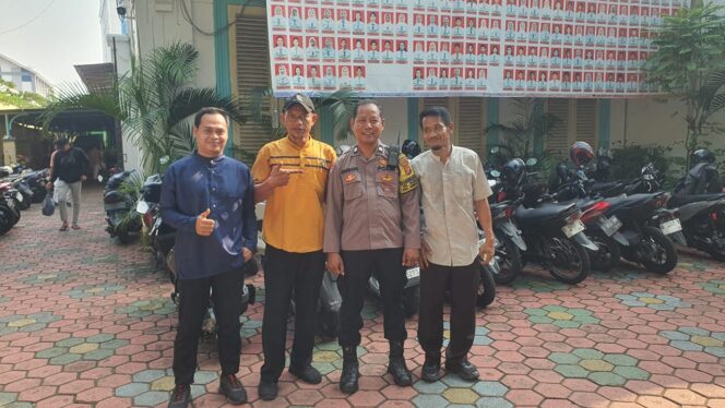 
					Bhabinkamtibmas Perkuat Pengawasan Sekolah untuk Cegah Tawuran Pelajar Di Pasar Baru