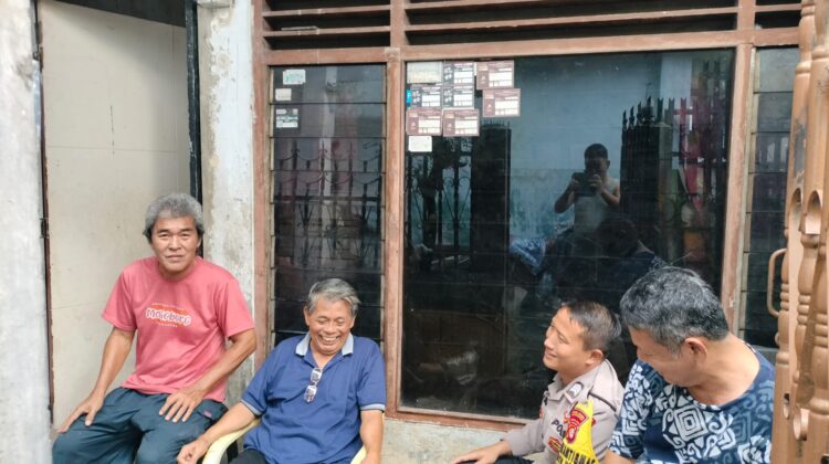 Dari Gang Permukiman, Bhabinkamtibmas Kebon Kosong Rajut Kepercayaan Warga Melalui Dialog Kamtibmas