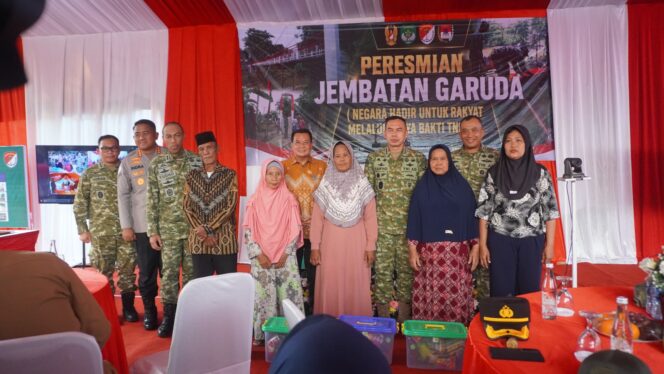 
					Pangdam Jaya Resmikan Jembatan Garuda Penghubung Warga Patrasana