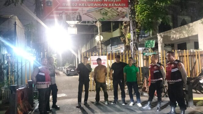 
					Patroli Gabungan Tiga Pilar Digelar di Senen, Antisipasi Gangguan Kamtibmas pada Malam Hari