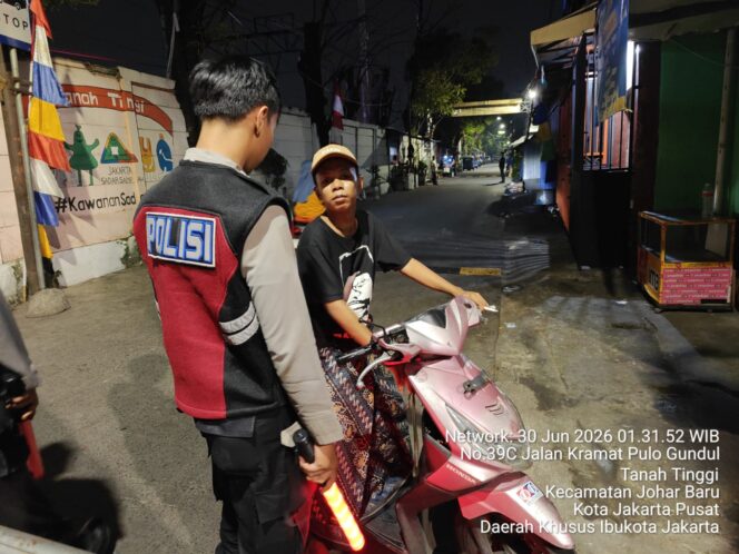 
					Operasi Cipta Kondisi Polsek Johar Baru Sasar Begal, Narkoba dan Kejahatan Jalanan, Situasi Wilayah Tetap Kondusif