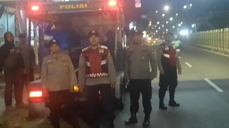 Polsek Metro Tanah Abang Gelar Patroli Operasi Cipta Kondisi, Antisipasi Gangguan Kamtibmas dan Tawuran Warga