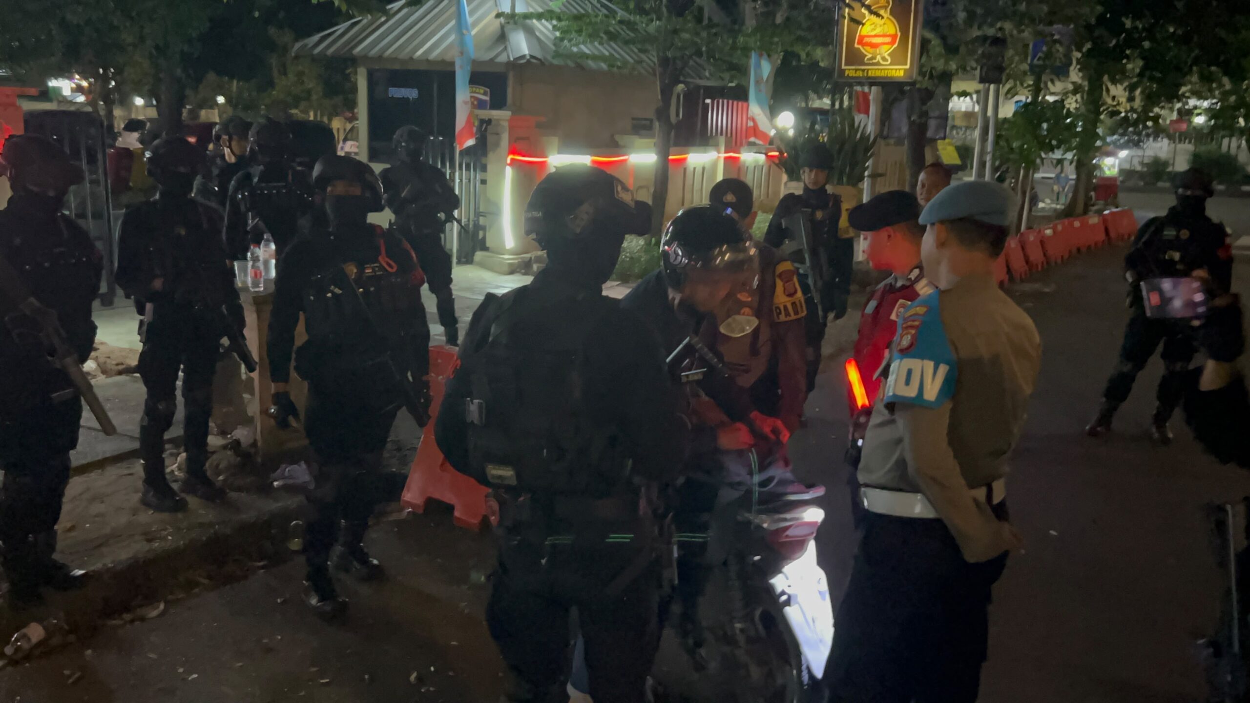 Razia Stasioner Polsek Kemayoran Persempit Ruang Gerak Pelaku Kejahatan di Jam Rawan