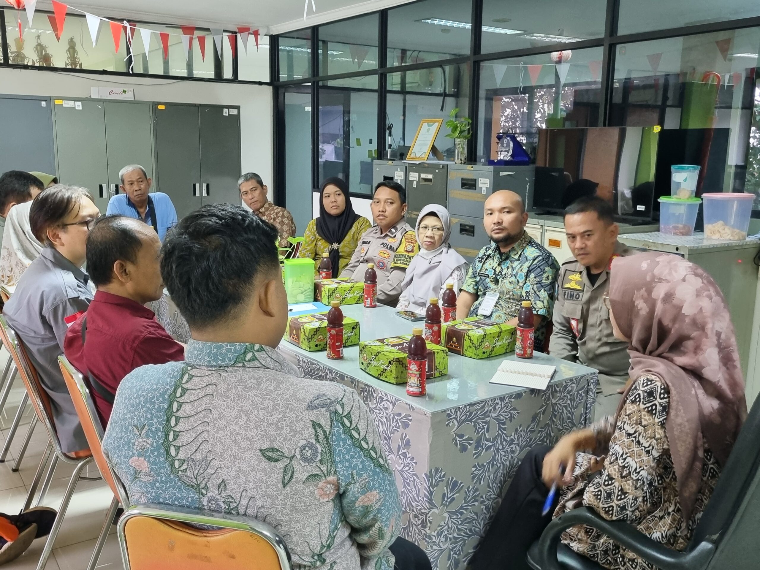 Polri Perkuat Sinergi Pascapenertiban Demi Stabilitas Kamtibmas Di Kelurahan Gunung Sahari Utara