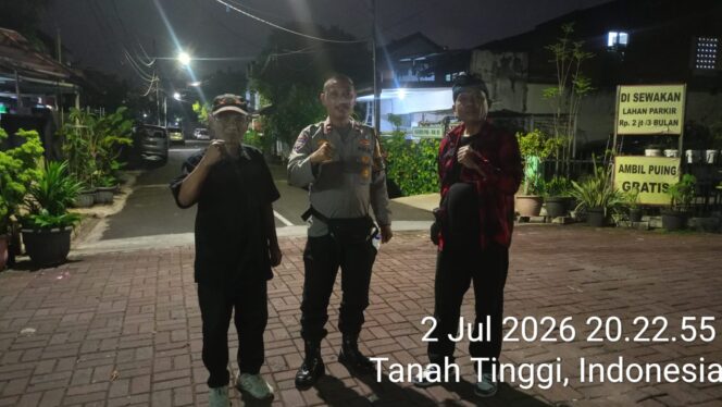 
					Kolaborasi Polisi dan Warga Jadi Benteng Keamanan Lingkungan di Tanah Tinggi