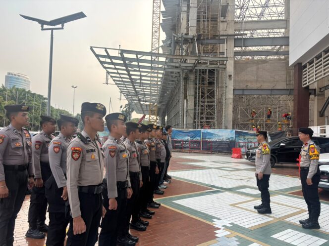 
					Apel Pengamanan Jakarta Fair 2026, Polsek Kemayoran Gencarkan Imbauan “Awas Copet” Melalui Banner Demi Lindungi Pengunjung
