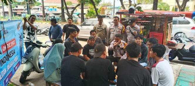 
					Jaga Jakarta On The Spot untuk Indonesia, Polsek Kemayoran Pererat Kedekatan dengan Warga Demi Wujudkan Kamtibmas Kondusif
