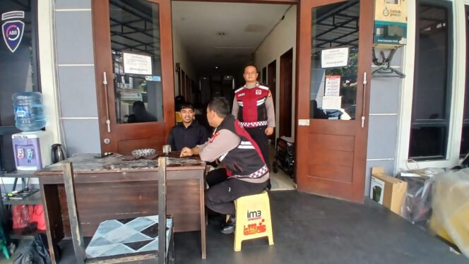 
					Polsek Kemayoran Gencarkan Patroli Sahabat Polisi, Edukasi Warga Kos Cegah Curanmor Lewat Langkah Preventif
