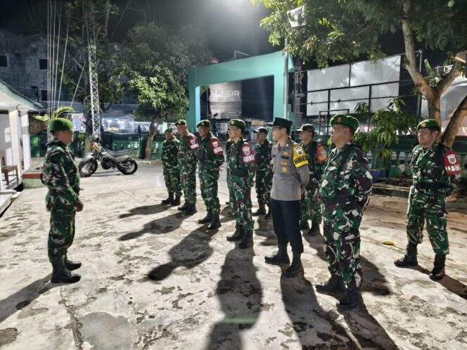
					KORAMIL 09/MAUK GELAR PATROLI GABUNGAN BERSAMA POLSEK ANTISIPASI TINDAK BEGAL DI DAERAH RAWAN