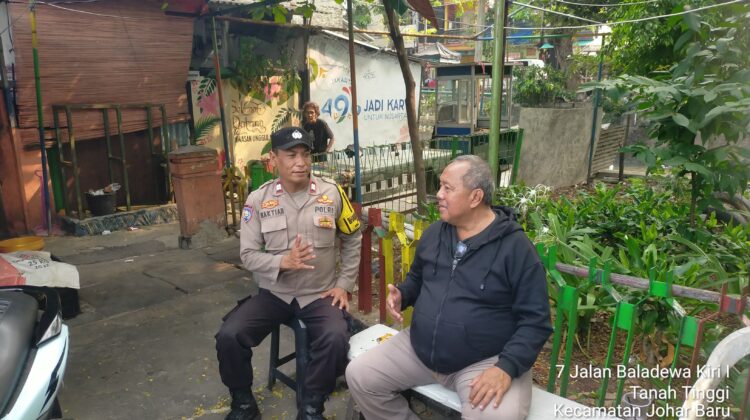 Sambang dan Cooling System RW 02 Galur, Polisi Ajak Warga Tingkatkan Kewaspadaan Kamtibmas