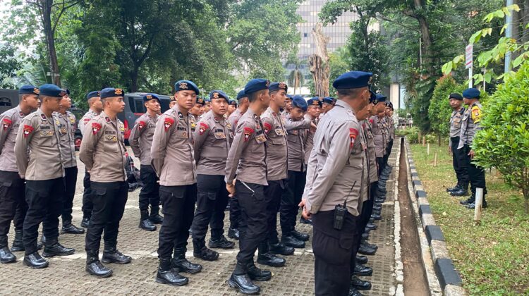Pengamanan Kunjungan Perdana Menteri India ke Gedung DPR/MPR RI, Personel Gabungan Siaga di Sekat LHK