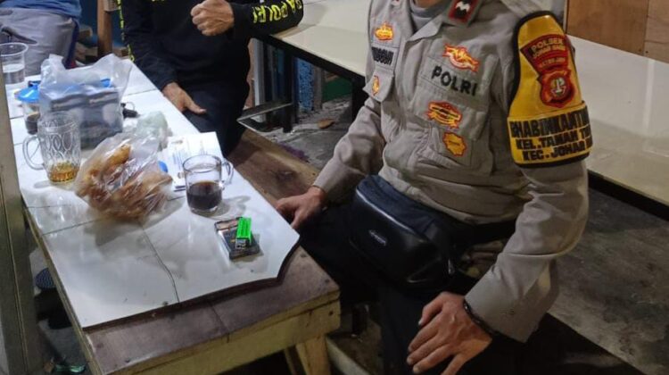 Polisi dan Pokdarkamtibmas Perkuat Sinergi Jaga Keamanan Lingkungan di Tanah Tinggi