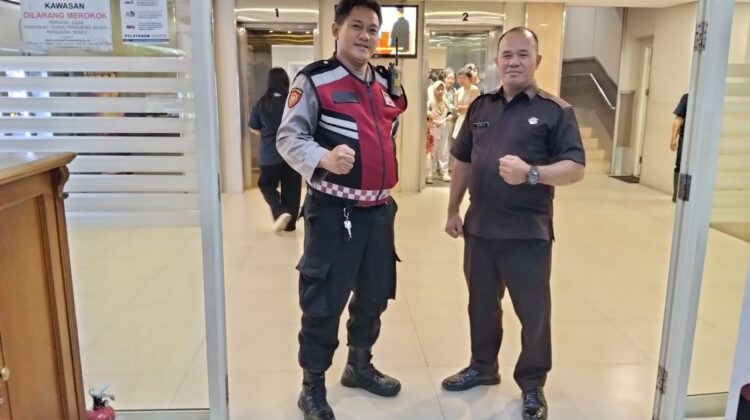 Unit Samapta Amankan Ibadah Minggu di Gereja Abbalove, Jemaat Beribadah dengan Aman