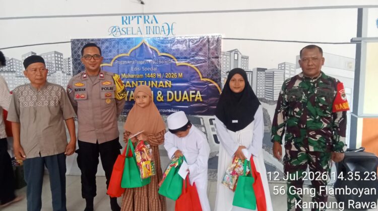 Bhabinkamtibmas Kampung Rawa Hadiri Santunan Anak Yatim, Perkuat Silaturahmi dan Cooling System Bersama Warga