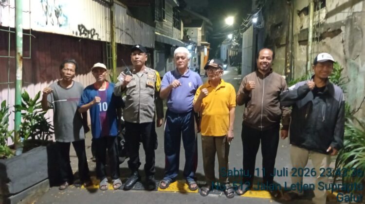Perkuat Pos Kamling, Bhabinkamtibmas Galur Ajak Warga Tingkatkan Kewaspadaan Kamtibmas