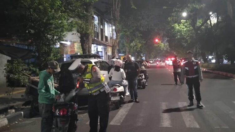Polsek Senen Gelar Operasi Stasioner Dini Hari, Tak Temukan Pelanggaran maupun Tindak Kriminal