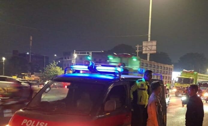 Patroli Mobile Blue Light Jelang Subuh, Cegah Tawuran dan Kejahatan Jalanan