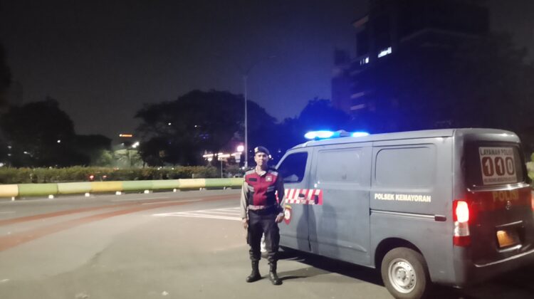 Strong Point Polsek Kemayoran Hadirkan Rasa Aman, Polisi Siaga di Jam-Jam Rawan