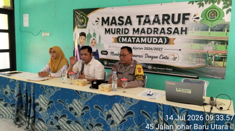 Cegah Narkoba hingga Judi Online, Polsek Johar Baru Edukasi 830 Pelajar SMPN 2 Jakarta