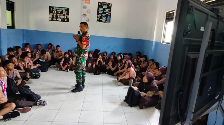 Danramil 12/Rajeg Ajak Siswa Baru SMP Bhakti Pertiwi Perkuat Nasionalisme dan Disiplin
