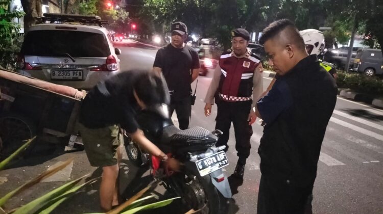 Polsek Senen Gelar Operasi Kejahatan Jalanan, Antisipasi Gangguan Kamtibmas di Jakarta Pusat