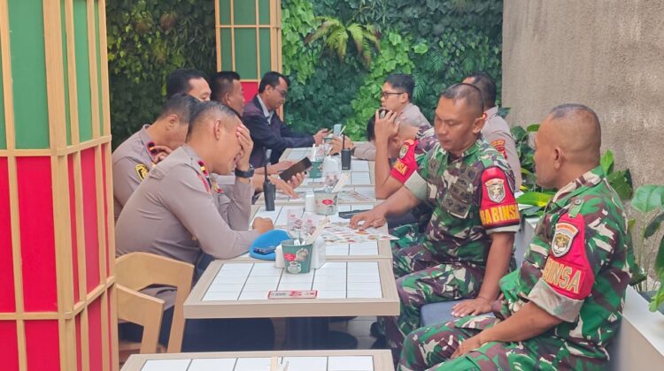 Bangun Kebersamaan dan Sinergitas, Polsek Metro Tanah Abang Jalin Koordinasi dengan Koramil 0501/Tanah Abang