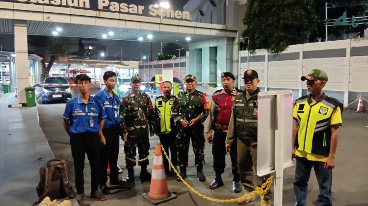 Patroli Gabungan Tiga Pilar Sisir Kawasan Senen, Antisipasi Gangguan Kamtibmas pada Jumat Malam