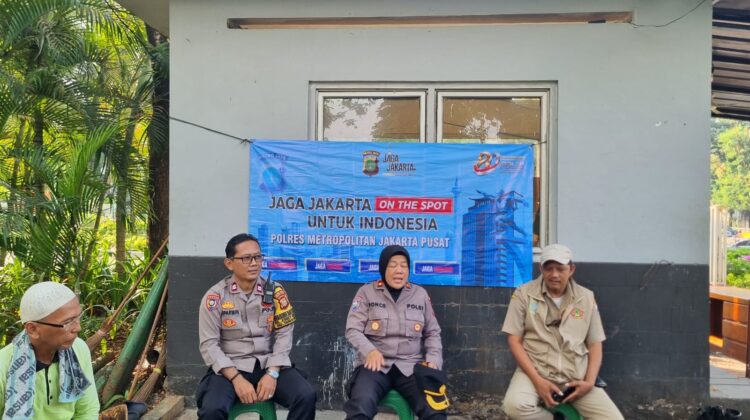 Polsek Metro Tanah Abang Sampaikan Pesan Kamtibmas dalam Program Jaga Jakarta On The Spot Untuk Indonesia