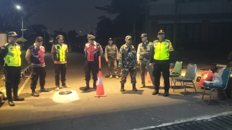 Patroli Gabungan Tiga Pilar Tanah Abang Intensifkan Pengamanan Wilayah, Antisipasi Gangguan Kamtibmas di Jakarta Pusat