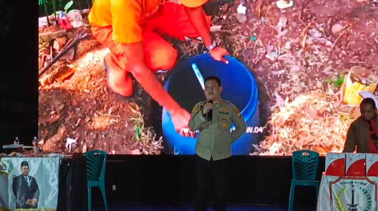 Kapolsek Kemayoran Hadiri Nobar Final Piala Dunia 2026, Pererat Kebersamaan dan Jaga Kamtibmas Bersama Warga