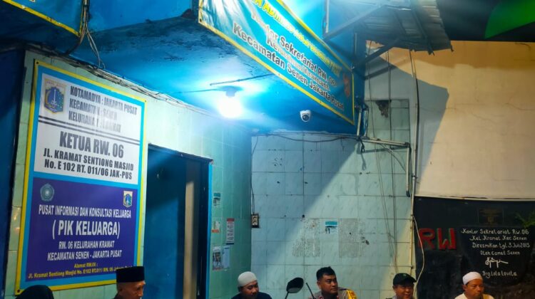 Bhabinkamtibmas Kramat Sambangi Pos Satkamling RW 06, Perkuat Antisipasi Curanmor