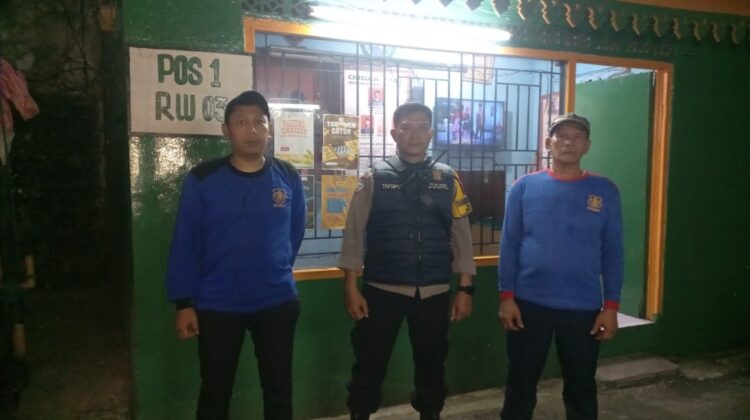Bhabinkamtibmas Cikini Ajak Warga Perkuat Satkamling Cegah Kejahatan