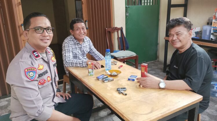 Cooling System dan DDS, Bhabinkamtibmas Kampung Rawa Perkuat Sinergi dengan Tokoh Masyarakat