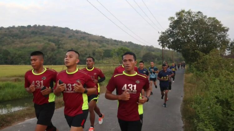 Jaga Kebugaran, Prajurit Brigif 3 Kostrad Laksanakan Lari 10K