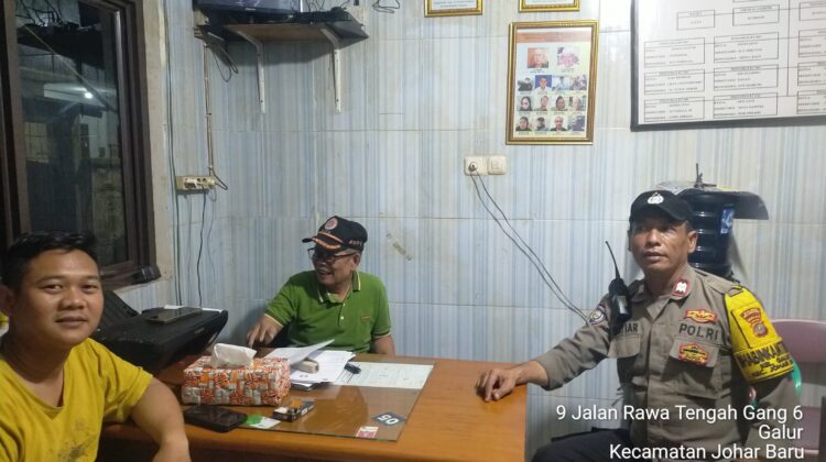 Pos Kamling Jadi Pusat Sinergi, Polsek Johar Baru Perkuat Cooling System Bersama Warga Galur