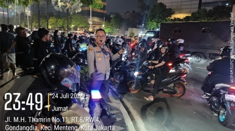 Patroli Humanis Polsek Metro Menteng Bubarkan Kelompok Motor di Sepanjang Jalan MH Thamrin