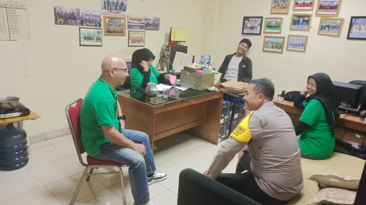 Polsek Senen Gandeng LMK Kwitang Gelar “Jaga Jakarta On The Spot”, Ajak Warga Perkuat Keamanan Lingkungan