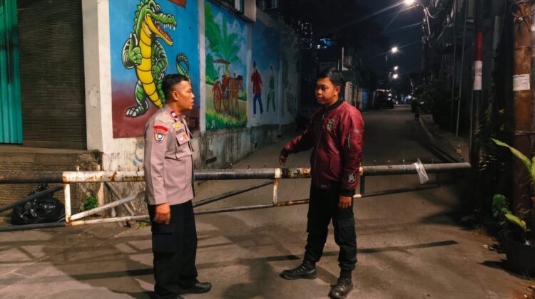 Bhabinkamtibmas Bendungan Hilir Aktifkan Siskamling RT 07/05, Perkuat Sinergi Warga Jaga Kamtibmas