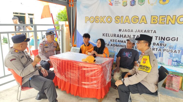 Bersama PPSU dan Warga, Polsek Johar Baru Gaungkan “Jaga Jakarta On The Spot” Demi Lingkungan Aman dan Kondusif