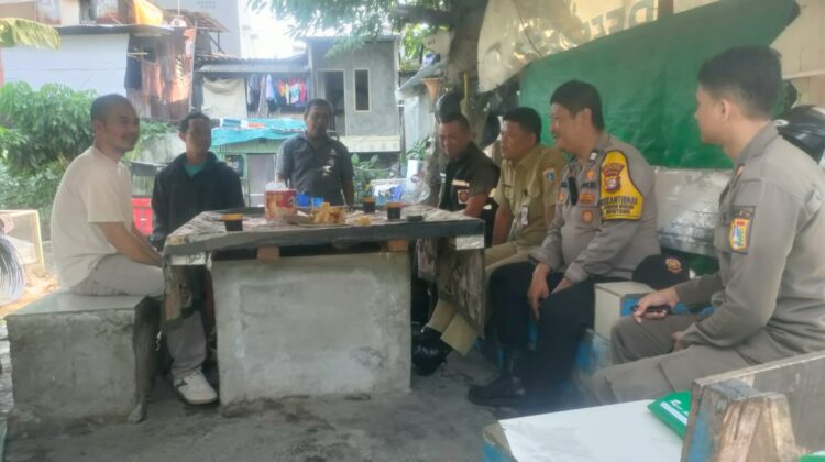 Polri Hadir di Tengah Warga, Jaga Jakarta On The Spot Sambangi RW 08 Kebon Sirih