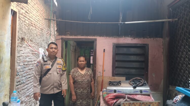 Polri Peduli Bhabinkamtibmas hadir Pantau Progres Bedah Rumah Kemerdekaan untuk Warga Gunung Sahari Utara