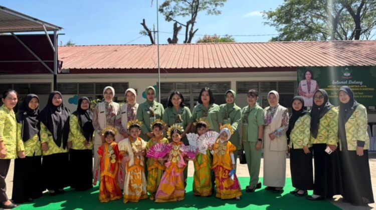 Pangdivif 3 Kostrad Tinjau Renovasi Barak dan Latihan Pencak Silat Militer Yonif 431 Kostrad