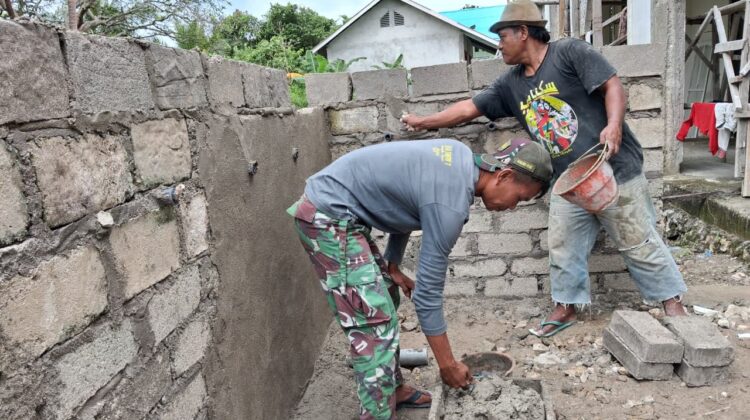 Satgas TMMD Lanjutkan Pembangunan Dudukan Tandon Program Manunggal Air Bersih di Desa Umbele Lama