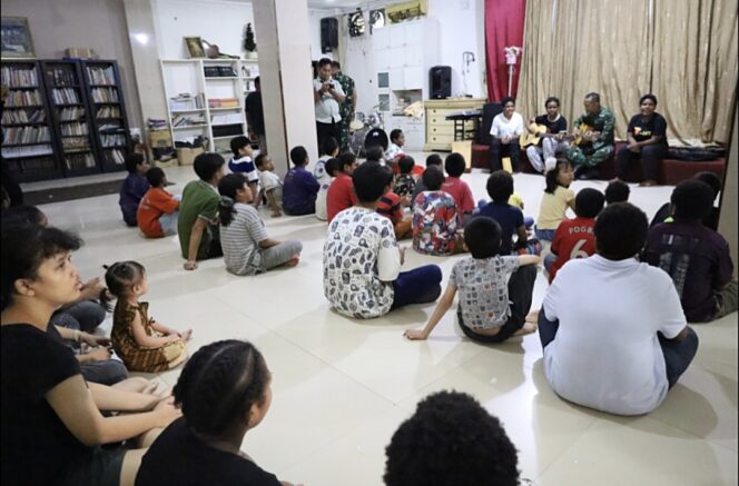 
					Dandim 0502/Jakarta Utara Tebar Kepedulian, Berbagi Semangat di Yayasan Pondok Kasih Agape