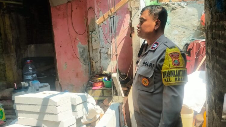 Bedah Rumah Kemerdekaan di Senen Masuk Hari Keempat, Pemasangan Hebel dan Pengecoran Balok Slub Terus Dikebut